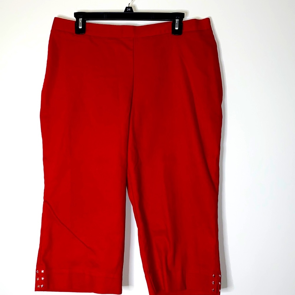ALFRED DUNNER CAPRI PANTS RED 16P